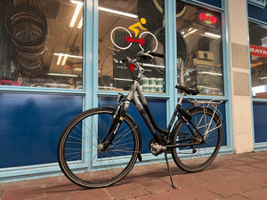 Second-hand women's bicycle Cortina U4 28 inch 51 cm