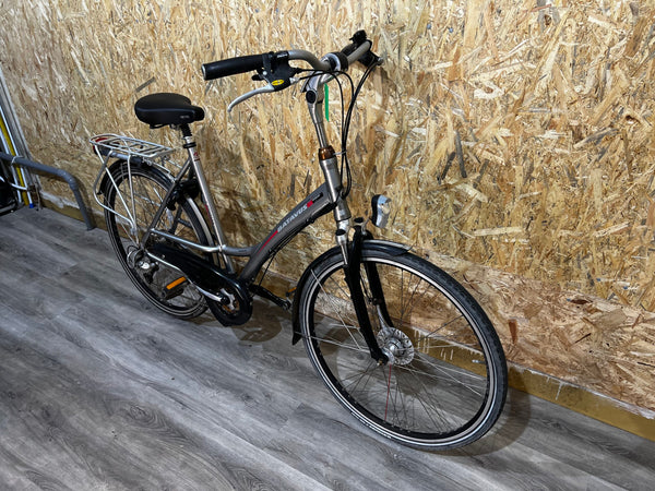 Second-hand women's bicycle Batavus Compass 28 inch 58 cm