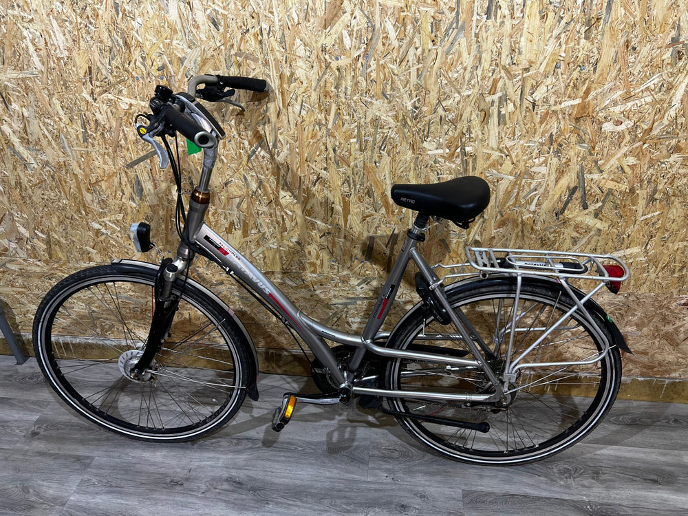 Second-hand women's bicycle Batavus Compass 28 inch 58 cm