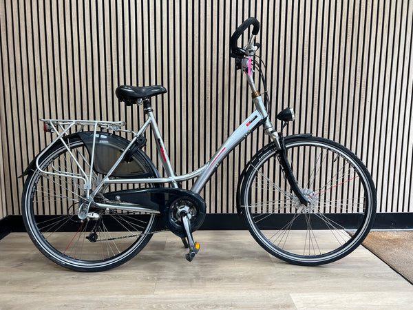 Second-hand women's bicycle Cortina U4 28 inch 51 cm