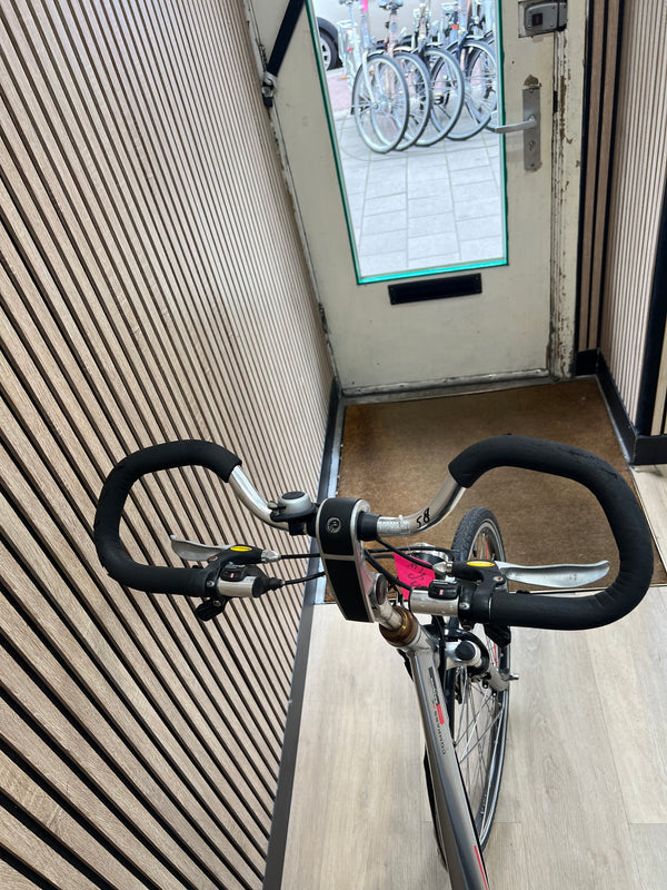 Second-hand women's bicycle Cortina U4 28 inch 51 cm
