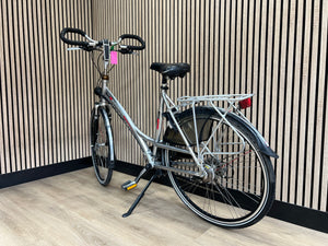 Second-hand women's bicycle Cortina U4 28 inch 51 cm