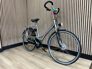 Second-hand women's bicycle Cortina U4 28 inch 51 cm