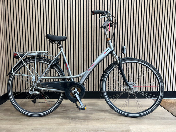 Batavus Compass Damesfiets 28 Inch – 57 cm