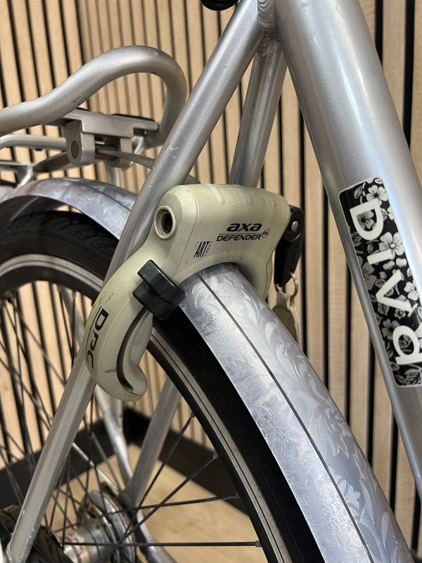 Second-hand women's bicycle Cortina U4 28 inch 51 cm