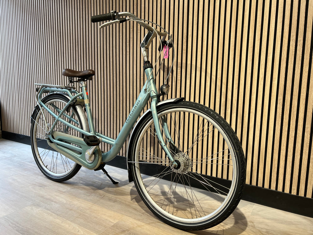 Second-hand women's bicycle Cortina U4 28 inch 51 cm