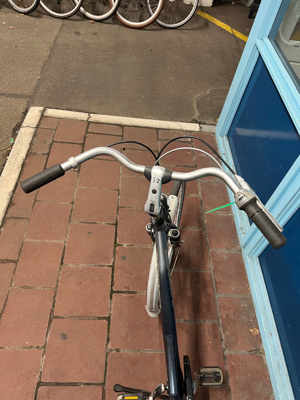 Second-hand women's bicycle Cortina U4 28 inch 51 cm