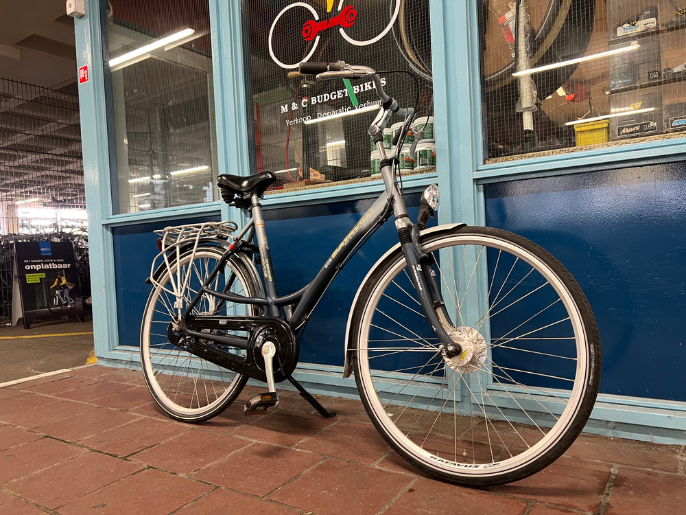 Second-hand women's bicycle Cortina U4 28 inch 51 cm