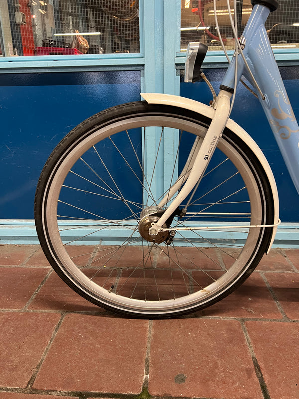 Second-hand women's bicycle Cortina U4 28 inch 51 cm