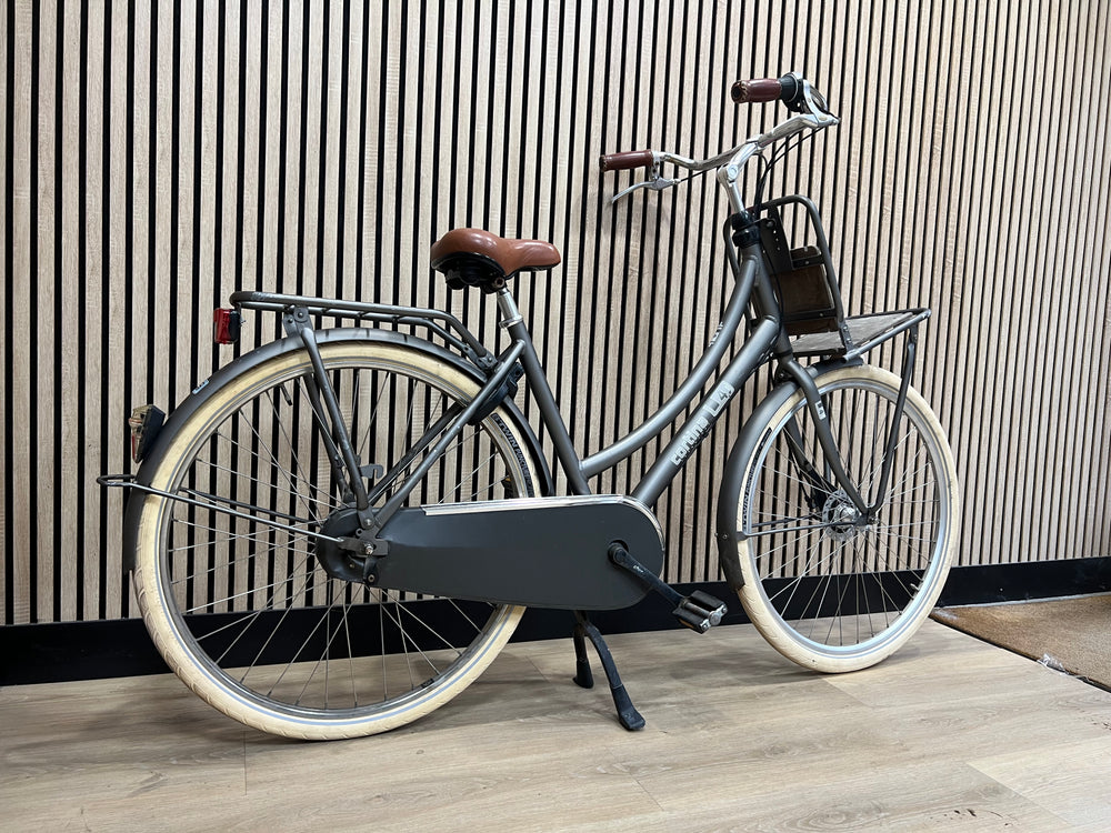 Second-hand women's bicycle Cortina U4 28 inch 51 cm