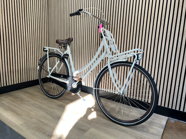 Second-hand women's bicycle Cortina U4 28 inch 51 cm