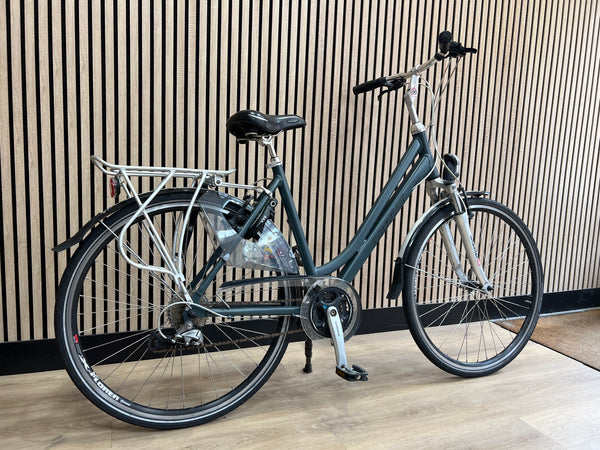 Second-hand women's bicycle Cortina U4 28 inch 51 cm