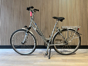 Second-hand women's bicycle Cortina U4 28 inch 51 cm