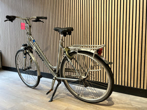 Second-hand women's bicycle Cortina U4 28 inch 51 cm