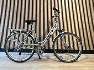 Second-hand women's bicycle Cortina U4 28 inch 51 cm