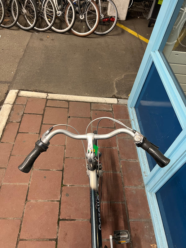 Second-hand men's bicycle Gazelle Esprit 28 inch 55 cm