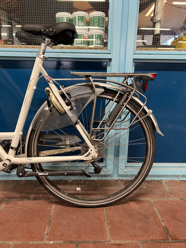 Second-hand women's bicycle Cortina U4 28 inch 51 cm