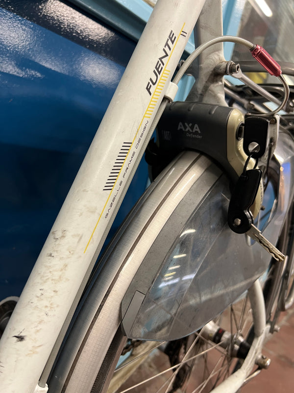Second-hand women's bicycle Cortina U4 28 inch 51 cm