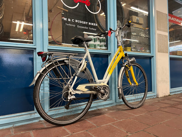 Second-hand women's bicycle Cortina U4 28 inch 51 cm