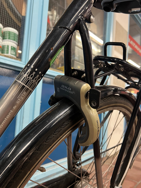 Second-hand women's bicycle Cortina U4 28 inch 51 cm