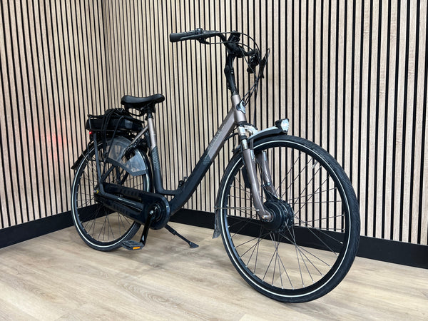 Second-hand men's bicycle Gazelle Esprit 28 inch 55 cm