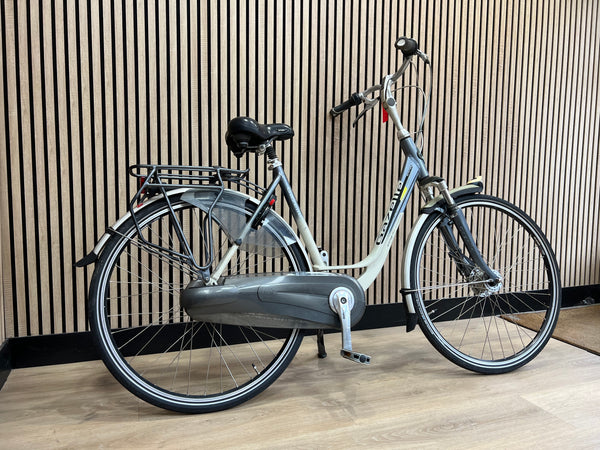 Second-hand women's bicycle Cortina U4 28 inch 51 cm