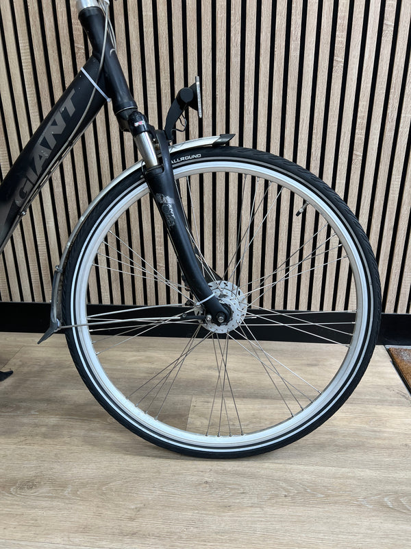 Giant CS1 Damesfiets 28 Inch 56 cm 7 Versnellingen