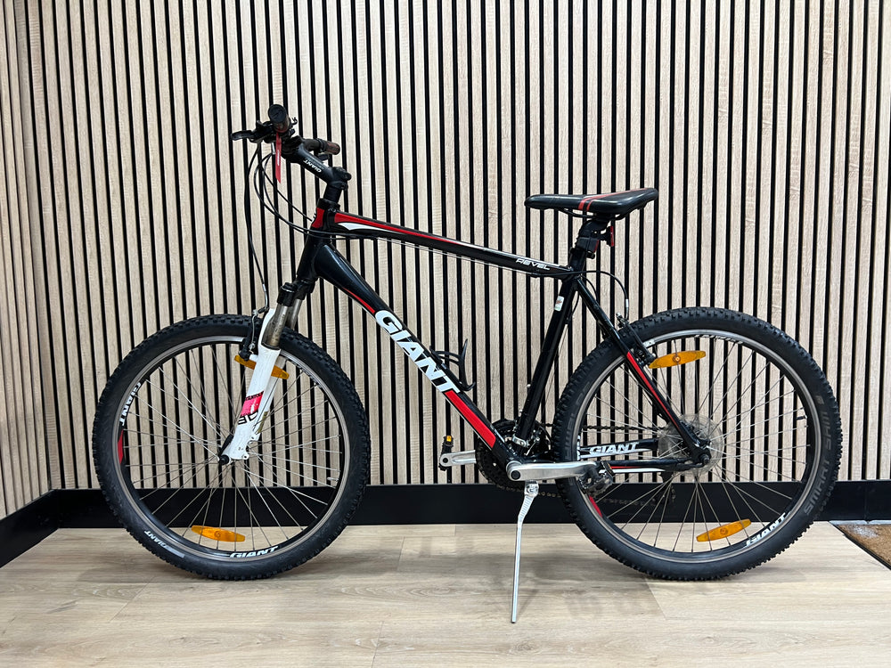 Tweedehands Herenfiets Giant Revel 28 inch 54 cm