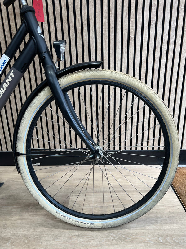 Second-hand women's bicycle Cortina U4 28 inch 51 cm
