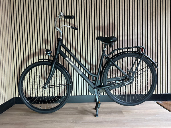 Second-hand women's bicycle Cortina U4 28 inch 51 cm