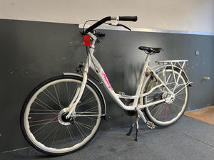 Second-hand women's bicycle Montego special edition 28 inch 54 cm