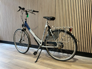 Second-hand women's bicycle Cortina U4 28 inch 51 cm