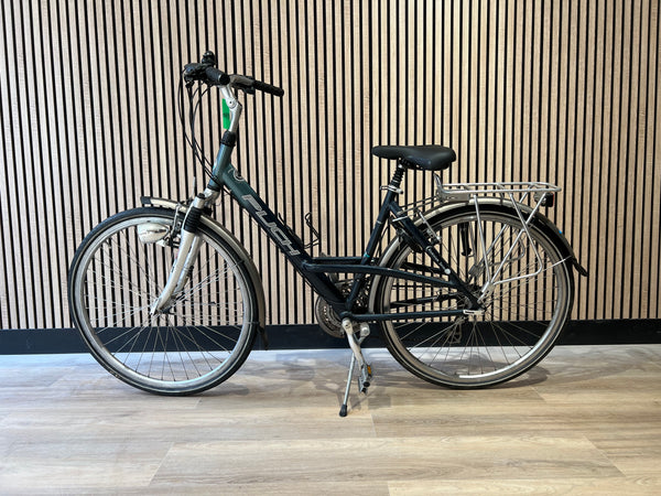 Second-hand women's bicycle Cortina U4 28 inch 51 cm