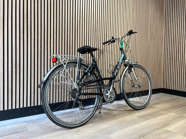 Second-hand women's bicycle Cortina U4 28 inch 51 cm