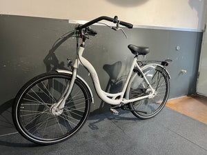 Tweedehands Damesfiets Raleigh fleur 28 inch 56 cm