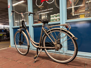 Second-hand women's bicycle Cortina U4 28 inch 51 cm