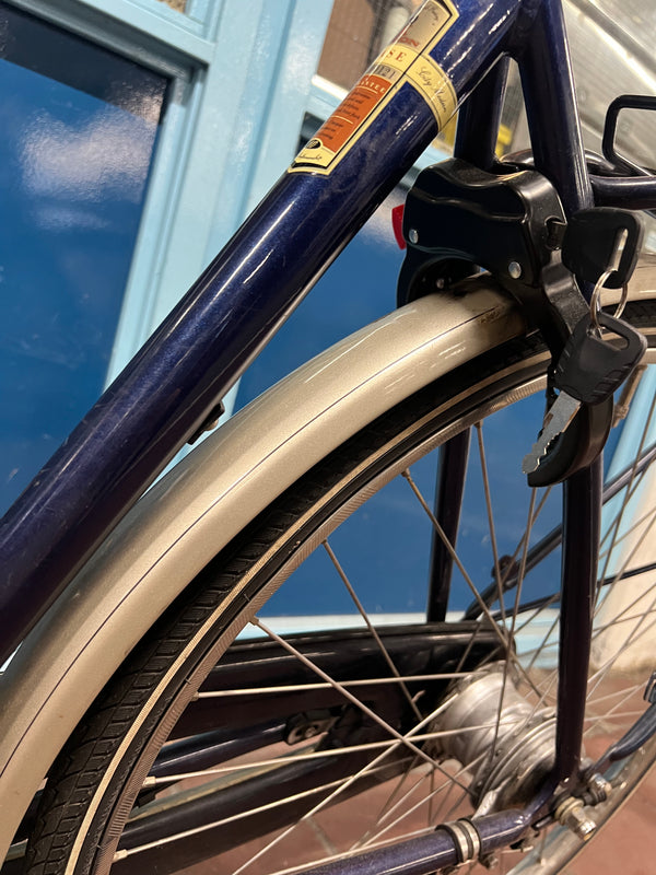 Second-hand women's bicycle Cortina U4 28 inch 51 cm